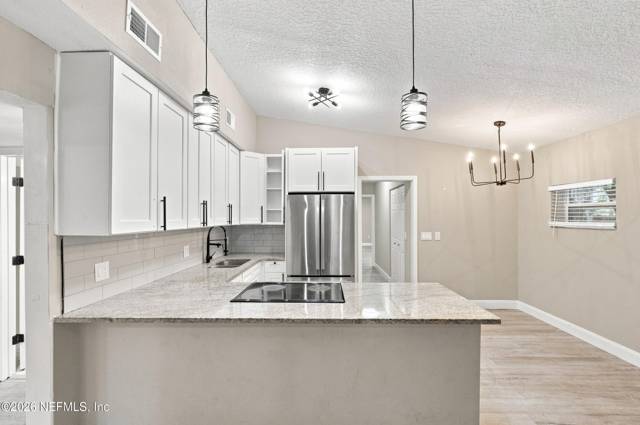 3406 W EVE Drive home for sale in Southside Estates