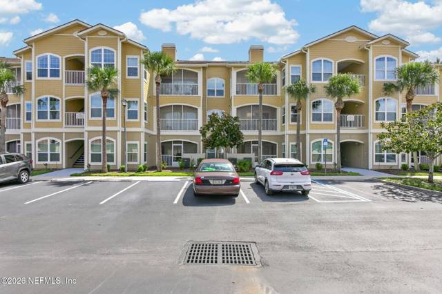 275 OLD VILLAGE CENTER #6311 Circle #6311