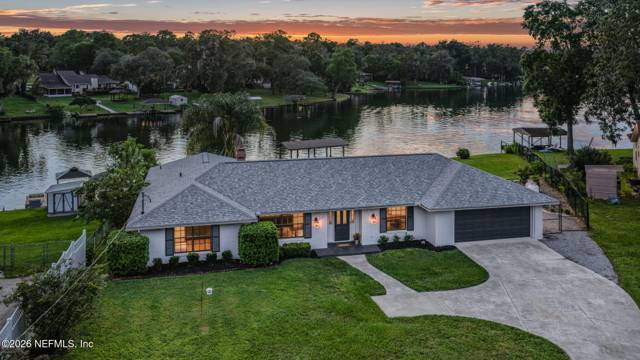 244 JESSIE LEE Court, Green Cove Springs 32043 home for sale
