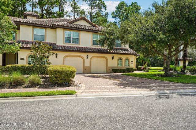 18 GRAND RAVINE Drive home for sale in Grand Ravine