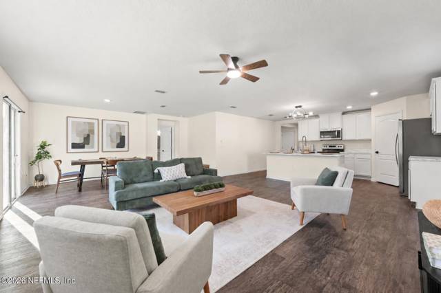 75471 BRIDGEWATER Drive home for sale in River Glen
