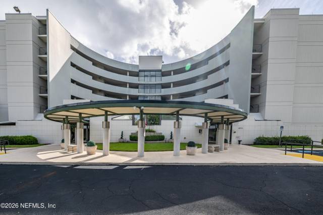 1071 EDGEWOOD Avenue #302