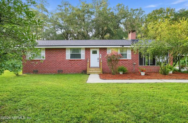450370 STATE ROAD 200, home for sale in Callahan