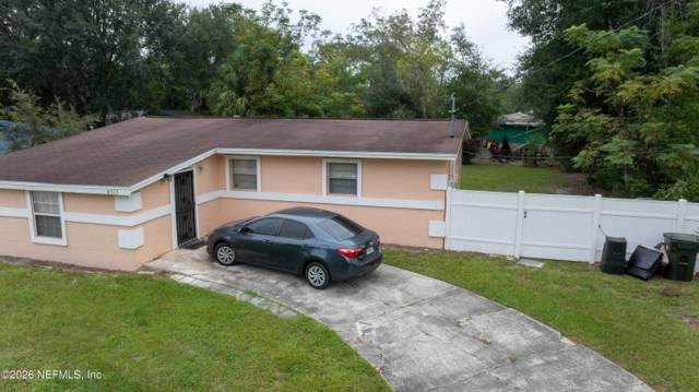 8513 OAK LEAF Road