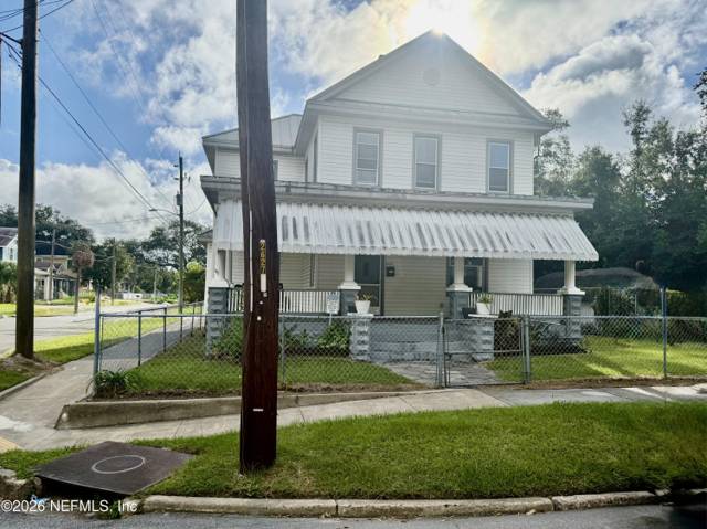 2625 MARKET Street