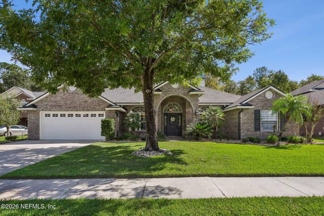 2411 GOLDEN BELL Lane