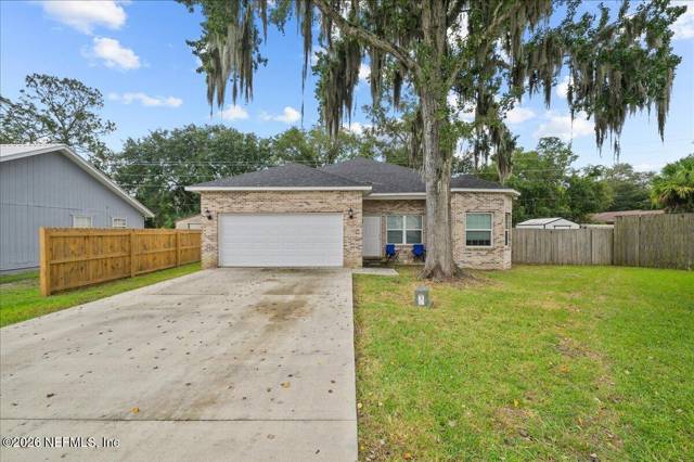 6107 W 1ST Manor