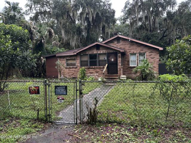 858 GRANVILLE Road home for sale in Normandy Village