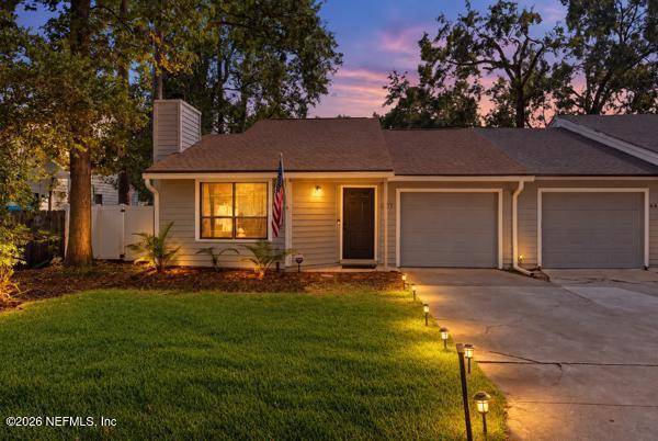 6624 WELLINGTON PLACE Lane