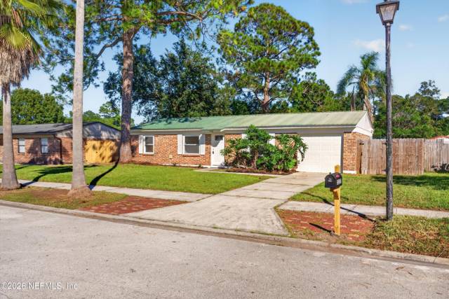 2227 DUMFRIES Circle, home for sale in Jacksonville
