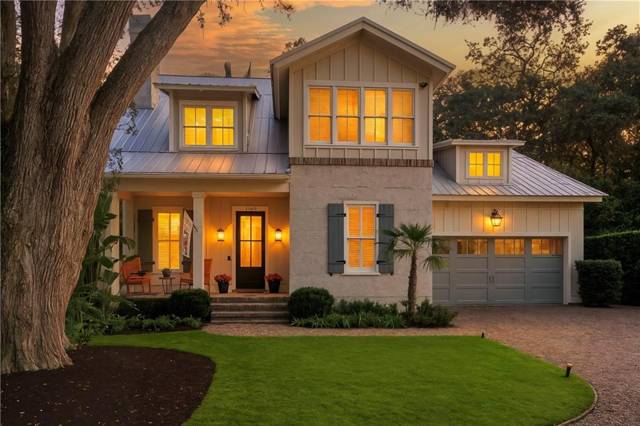 Village Oaks