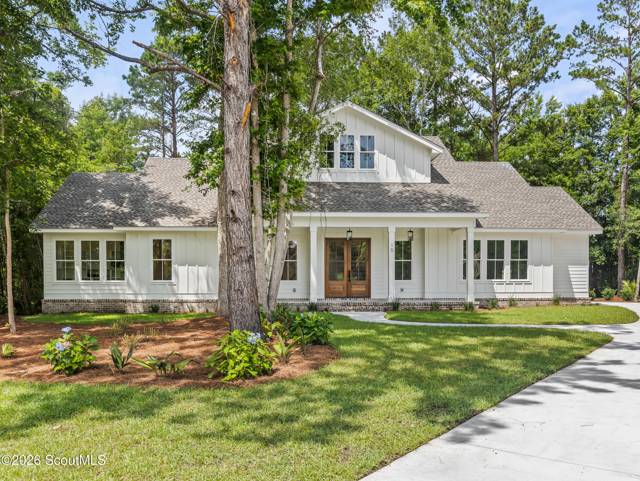 15 Binnacle Cove home for sale in Oak Grove Island