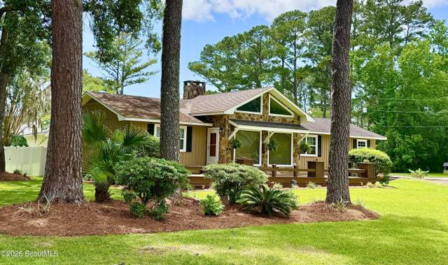 107 Dovewood Drive home for sale in River Ridge