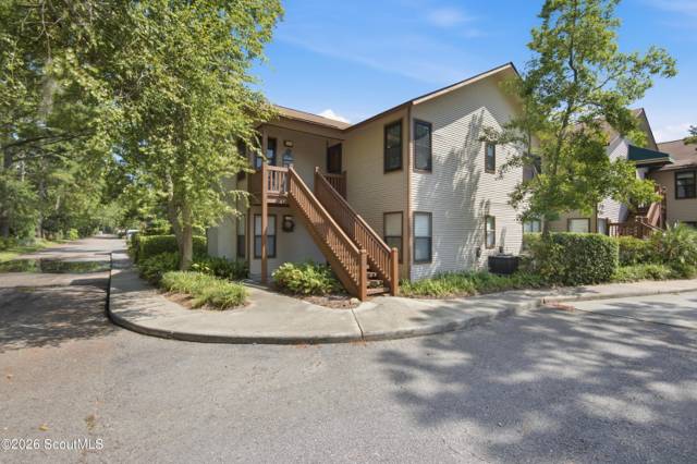 Harbour Oaks Condos