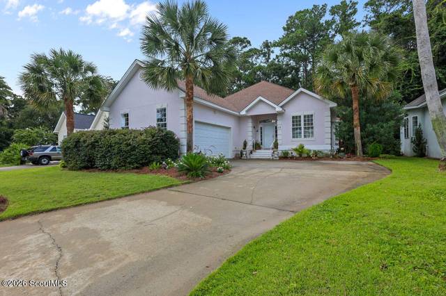 13 Niblick Court home for sale in Moss Creek Villas