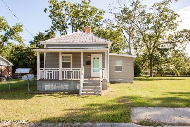 325 Glass Street, home for sale in Ware County