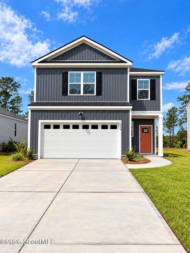 1059 Lakes Boulevard home for sale in the Lakes at North