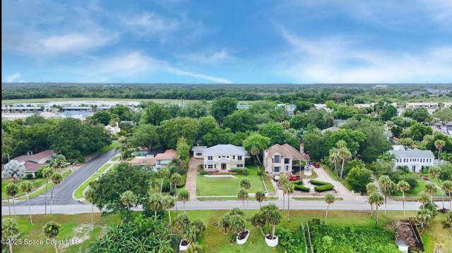 Broadview Manor