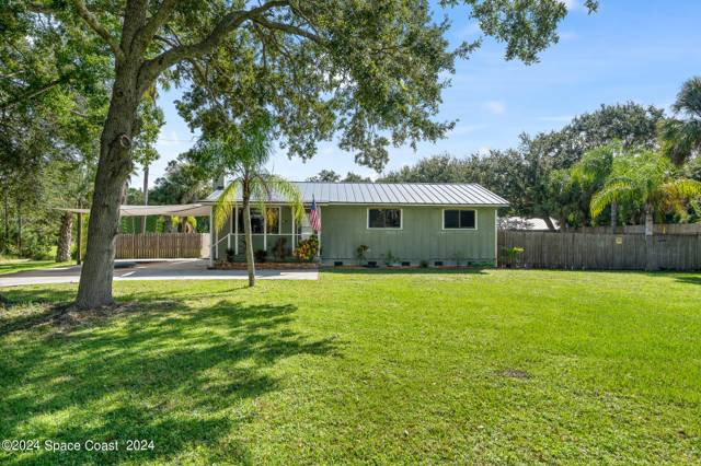9633 Honeysuckle Drive, home for sale in Sebastian