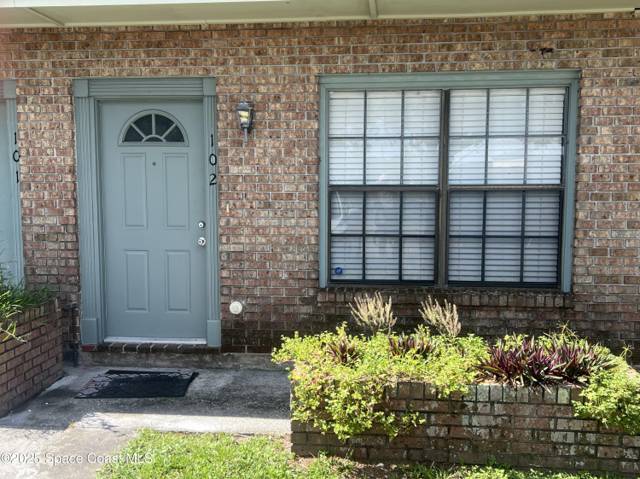 Arlington Pines Townhouses As Desc In Orb 3489