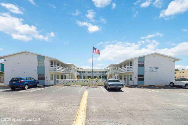 Barbizon Condo