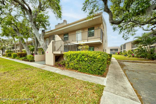 The Oaks Condo