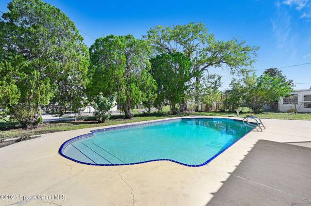 Royal Oak Golf And Country Club E