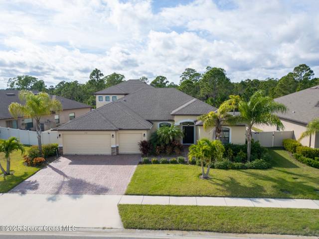 Sawgrass Lakes