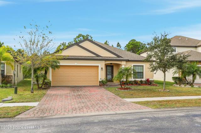 Amberwood At Bayside Lakes