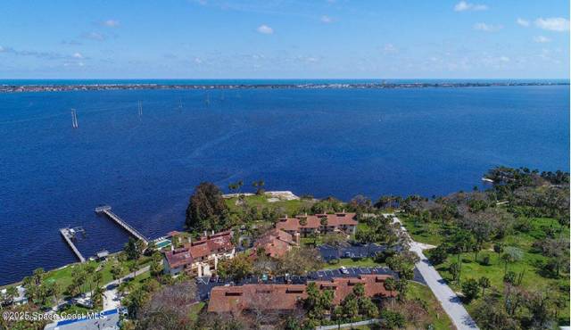 Castaway Shores Condo