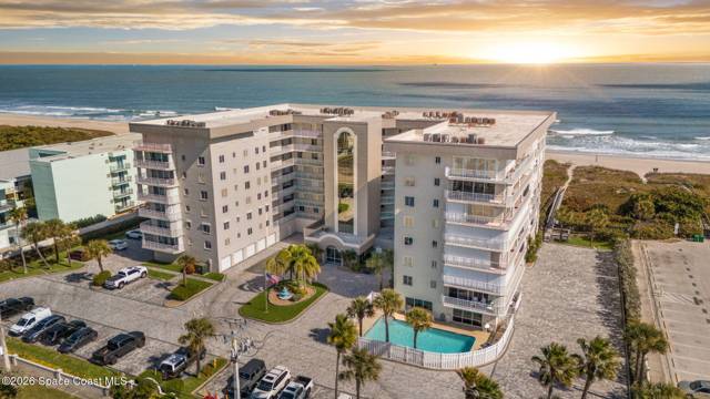 Majestic Seas Condo