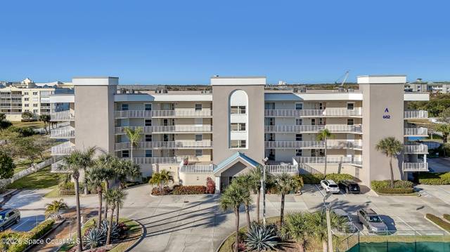 Shorewood Condo