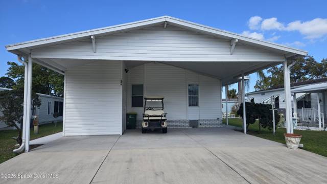 306 Buttonwood Court home for sale in Forest Lakes Of Cocoa Condo