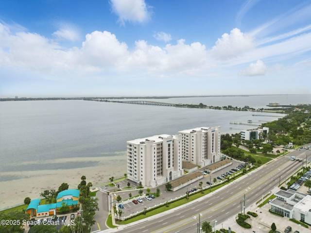 Paramount Riverfront
