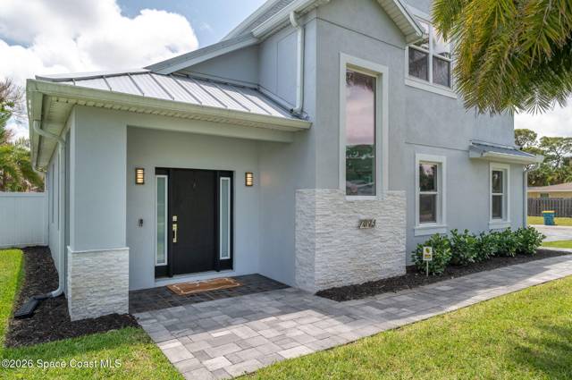 2093 Greenway Drive home for sale in Country Club Colony