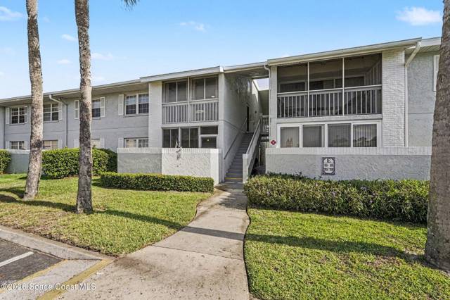 Woodside At Port Malabar Condo