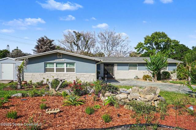 427 Lynn Avenue, Melbourne 32935 home for sale