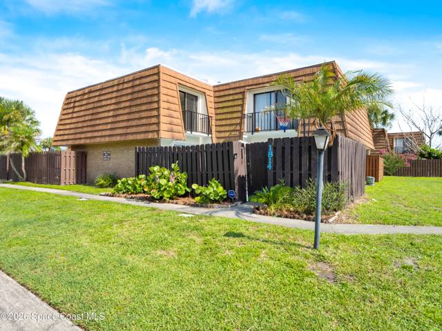1814 Kaileen Circle home for sale in Vista Oaks West