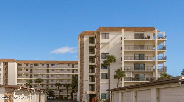 Windward E Condo