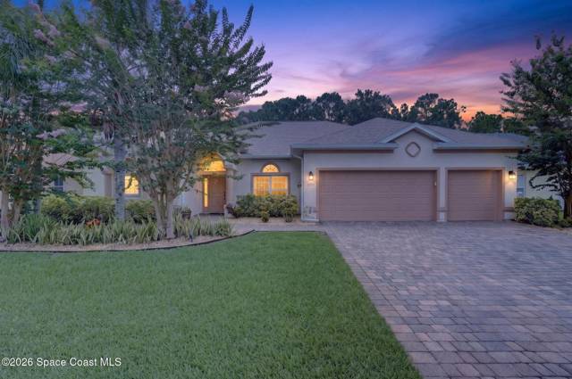 2071 Thornwood Drive home for sale in Magnolia Park At Bayside Lakes