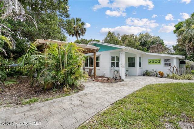 2302 Hyde Parkway home for sale in Country Club Colony