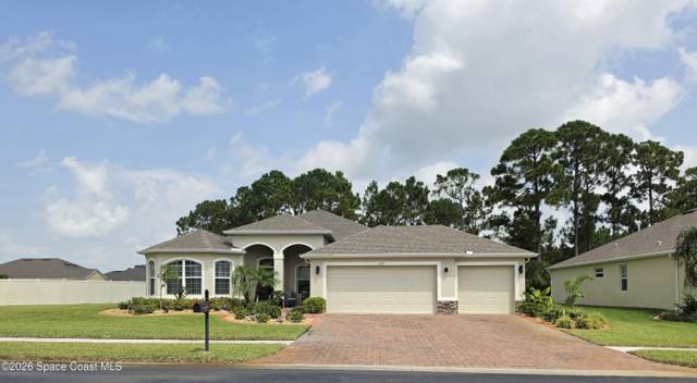 607 SE Gleneagles Drive home for sale in Stonebriar At Bayside Lakes