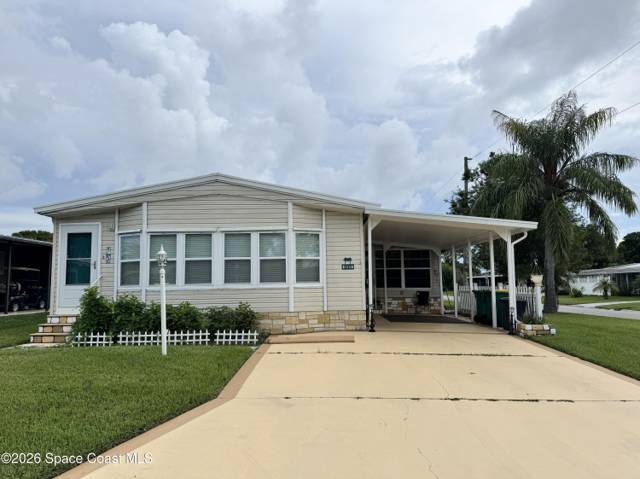 600 N Dolphin Circle, home for sale in Barefoot Bay