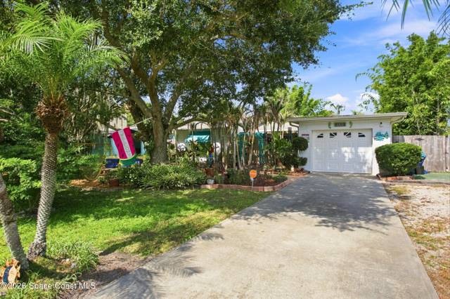 2202 Hyde Parkway home for sale in Country Club Colony