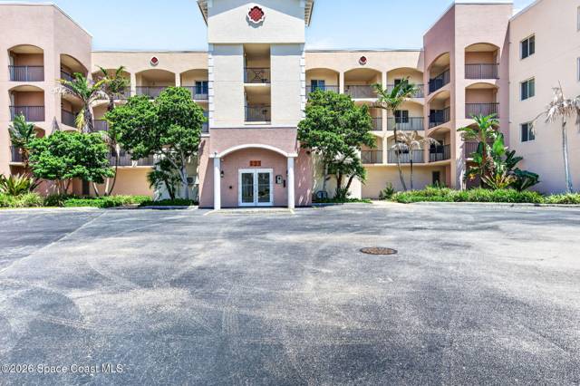 123 Lancha Circle #306 home for sale in Palm Springs Condo