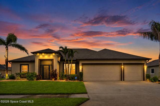 719 Lyndall Lane home for sale in Country Club Estates