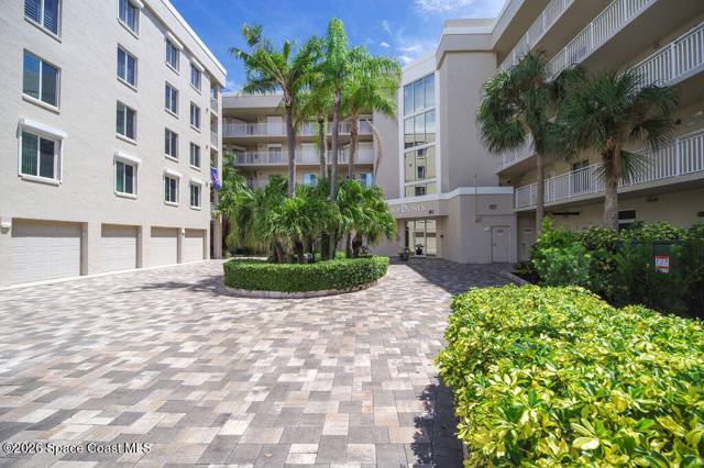 425 Buchanan Avenue #407