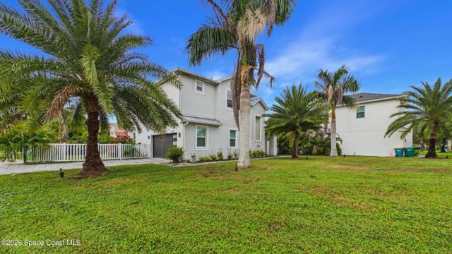2094 Hyde Parkway home for sale in Country Club Colony