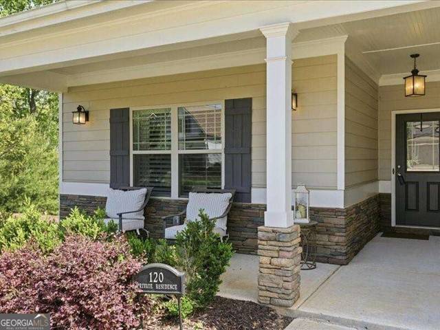 120 Hawks Trail home for sale in Lake Arrowhead