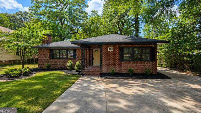 200 Everett Square, home for sale in Fort Valley